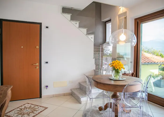 Relax House